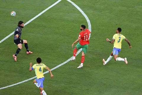دقيقة بدقيقة.. البرازيل 1-1 المغرب في كأس العالم.. استراحة (صور)